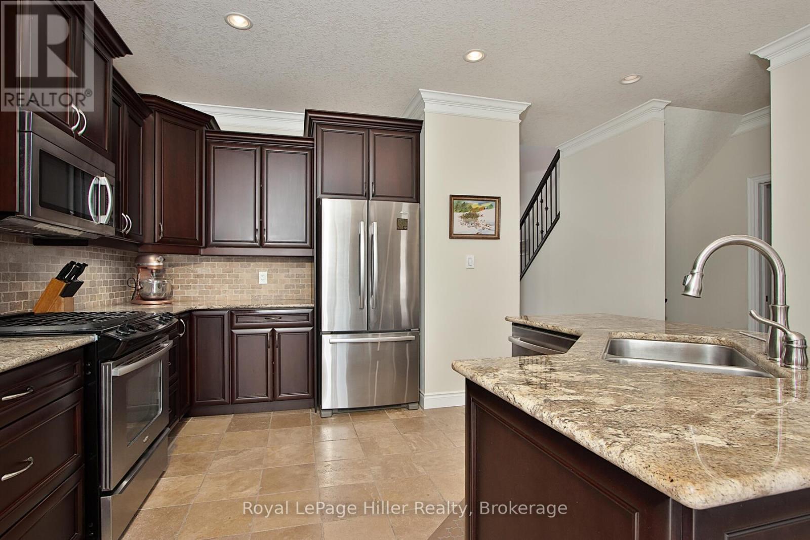 143 Watson Street, Lucan Biddulph, Ontario  N0M 2J0 - Photo 7 - X11946887