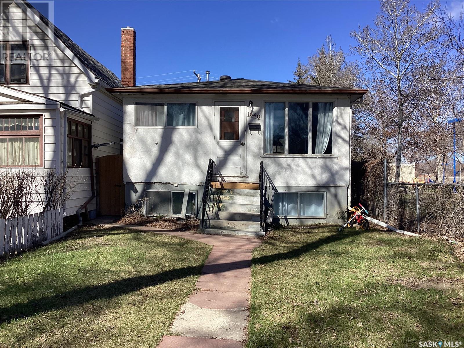 Property at 1840 Quebec STREET image 1
