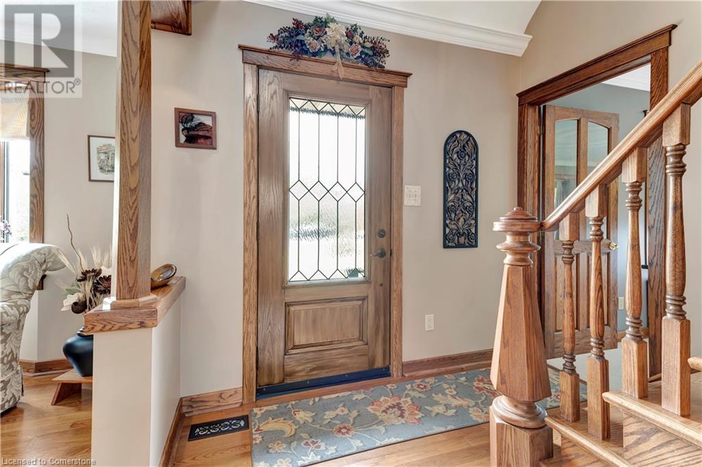 Property at 685 ROBSON Road image 5
