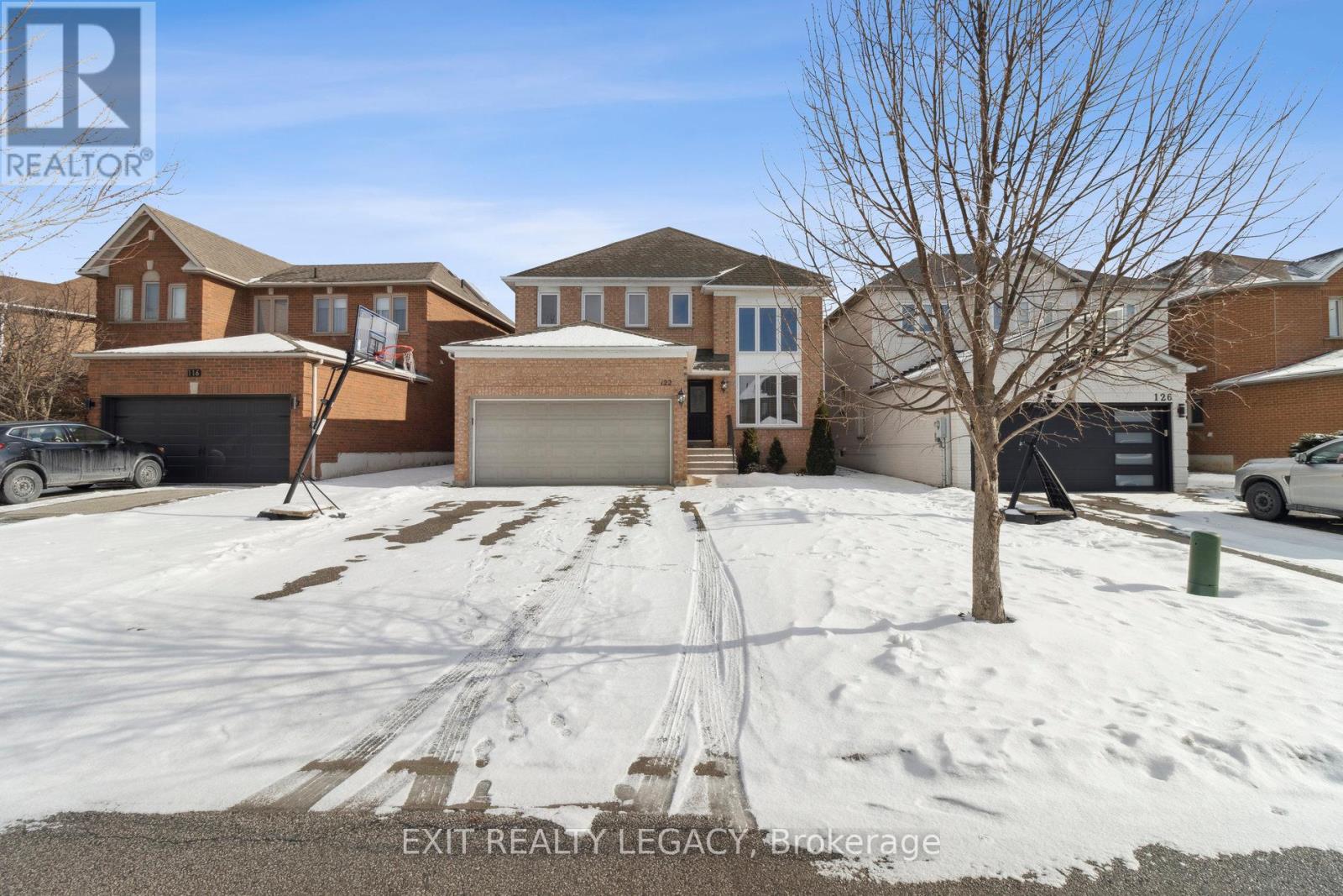 122 Ventura Way, Vaughan, Ontario  L4J 7S8 - Photo 1 - N11946838