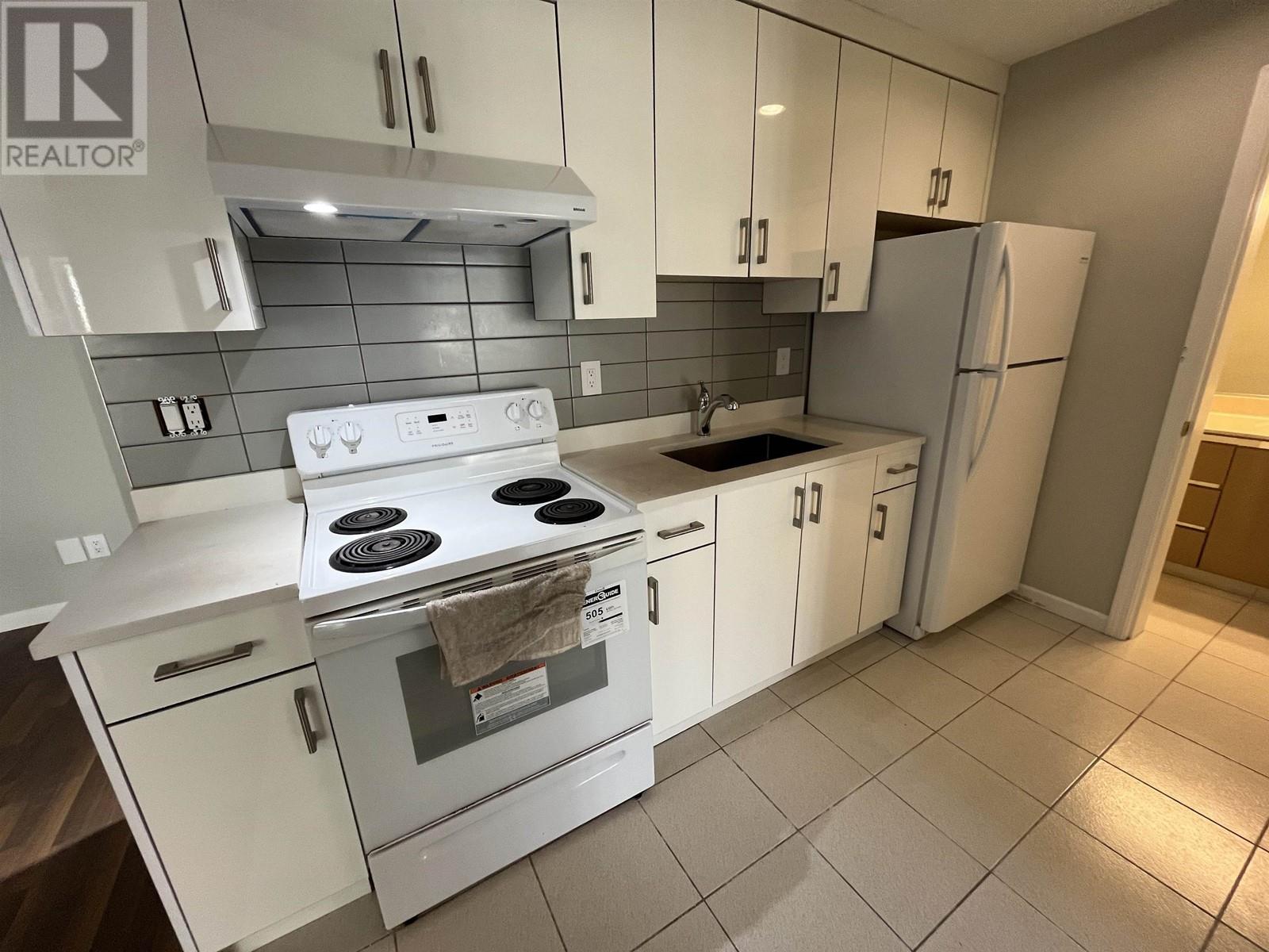 Basement 1xxx W 50 Avenue, Vancouver, British Columbia  V6P 1B4 - Photo 6 - R2961741