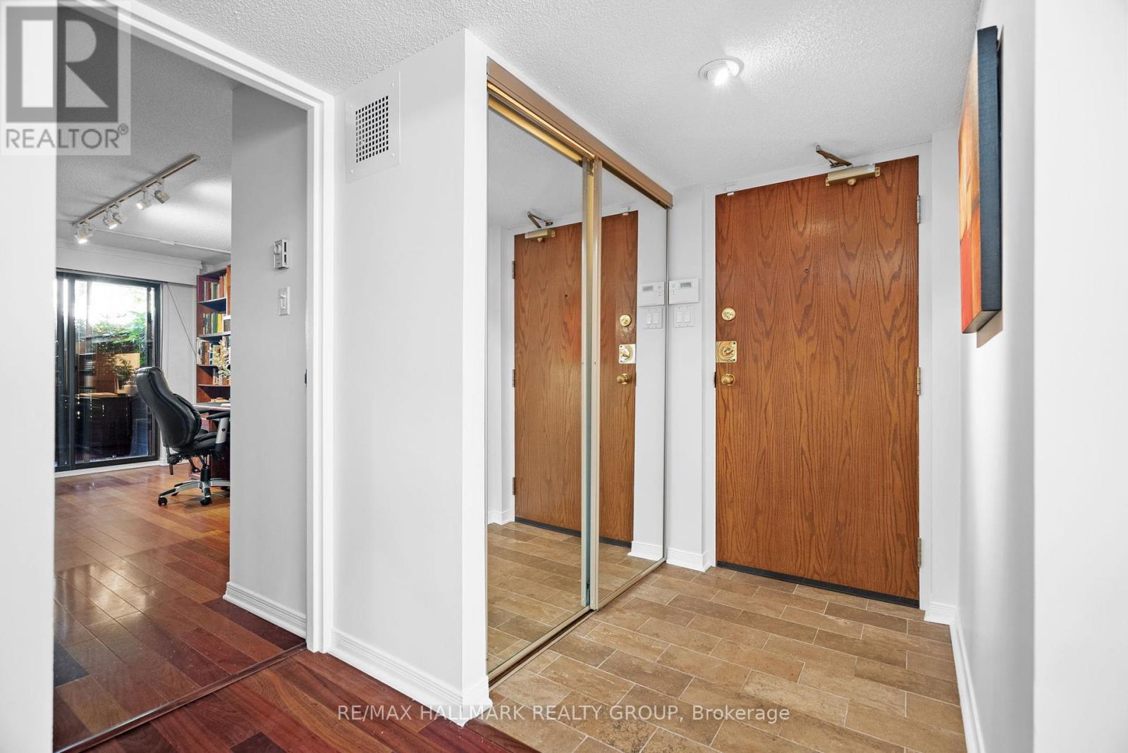 2 - 140 Rideau Terrace, Ottawa, Ontario  K1M 0Z2 - Photo 3 - X11947093