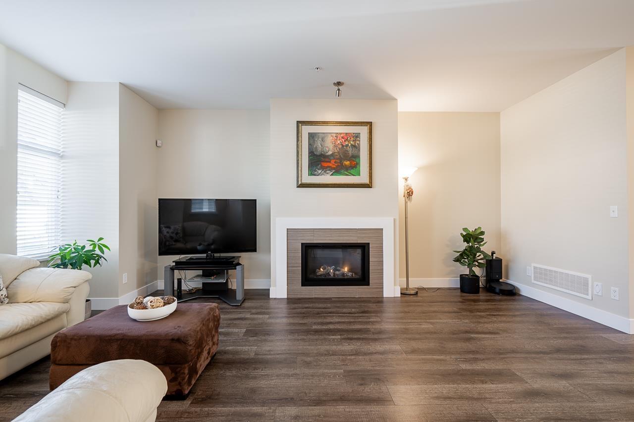 20580 84a Avenue, Langley, British Columbia  V2Y 0P5 - Photo 2 - R2960977