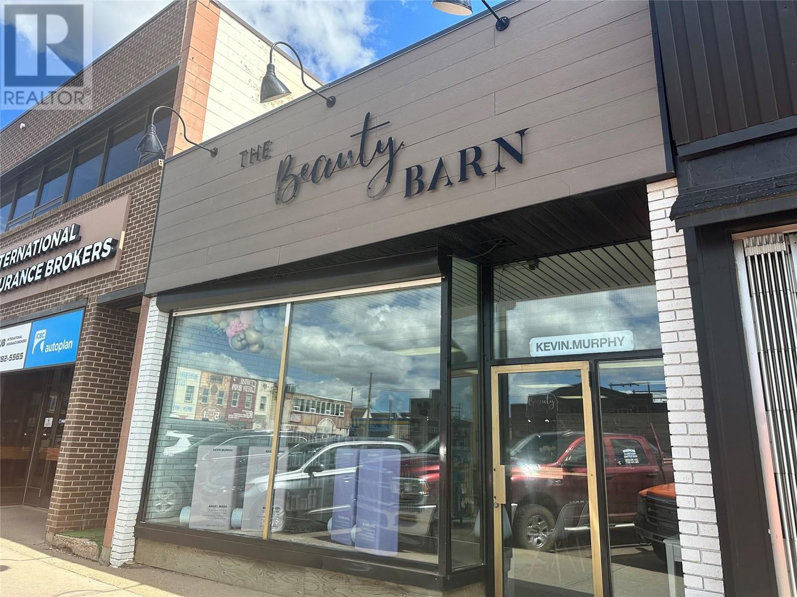 10220 10 Street, dawson creek, British Columbia V1G3T4