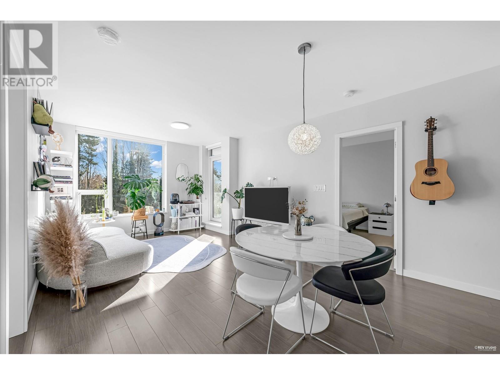 318 3699 SEXSMITH ROAD, richmond, British Columbia
