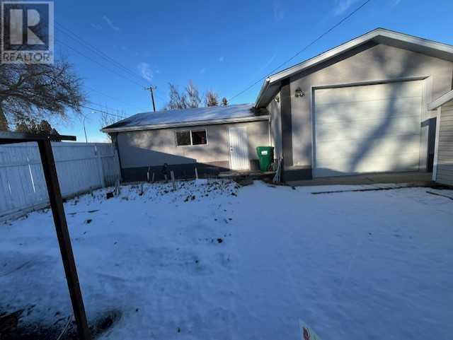 745 19 Street N, Lethbridge, Alberta  T1H 3L3 - Photo 9 - A2187448