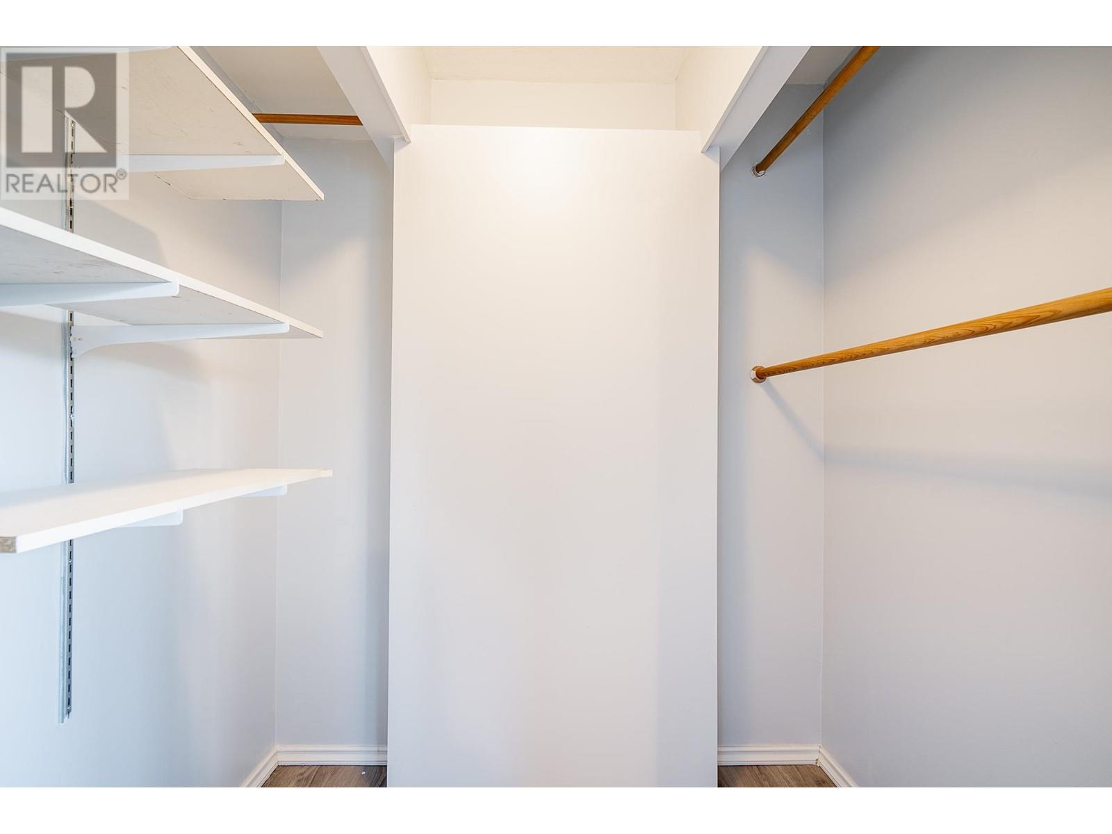 Listing Picture 20 of 38 : 208 633 W 16TH AVENUE, Vancouver / 溫哥華 - 魯藝地產 Yvonne Lu Group - MLS Medallion Club Member