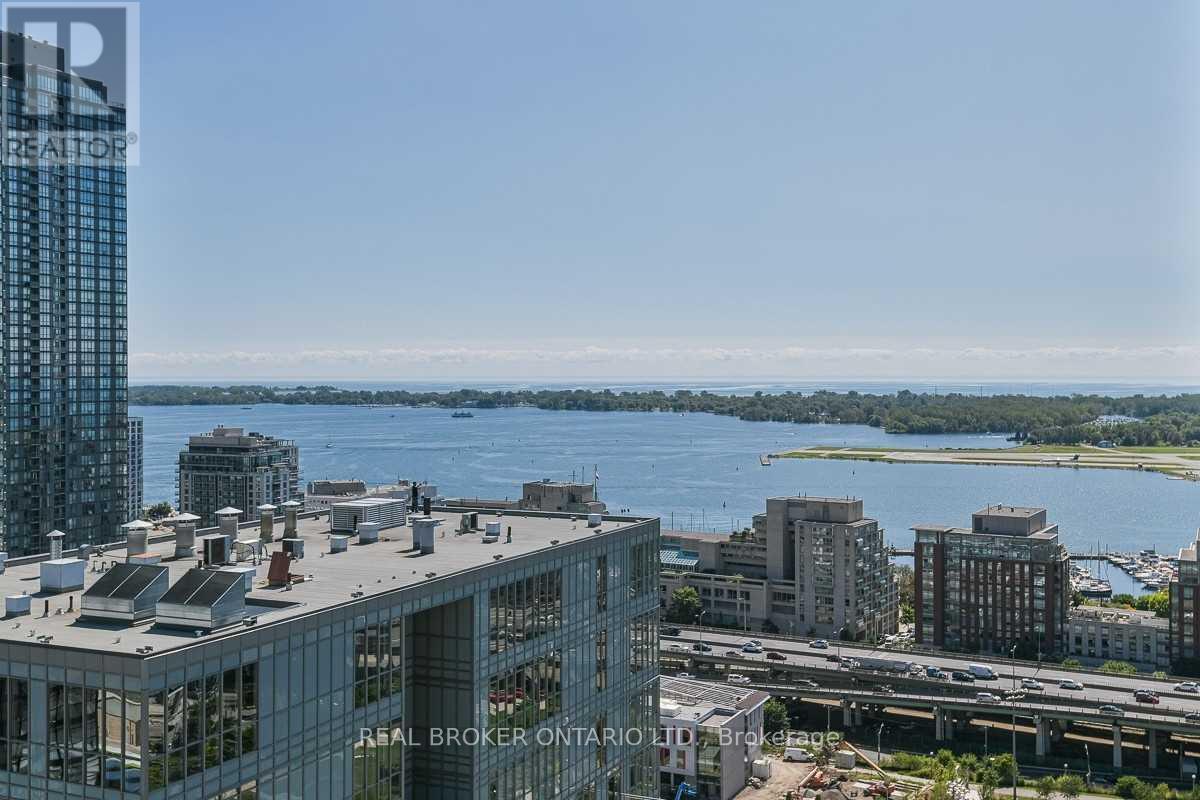 2903 - 15 Iceboat Terrace, Toronto, Ontario  M5V 4A5 - Photo 13 - C11947303