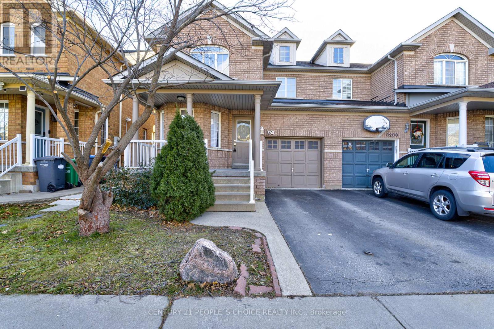 3278 Springrun Way, Mississauga, Ontario  L5M 6T2 - Photo 2 - W11947204