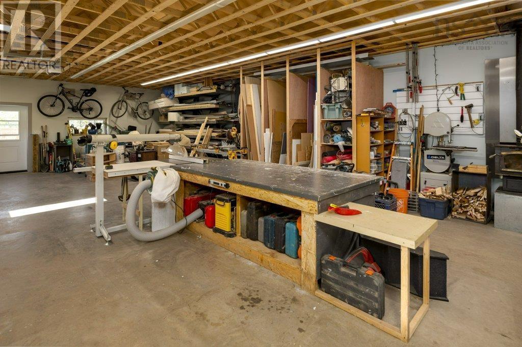 201 Lynwood Drive, Brookside, Nova Scotia  B3T 0J8 - Photo 47 - 202501945