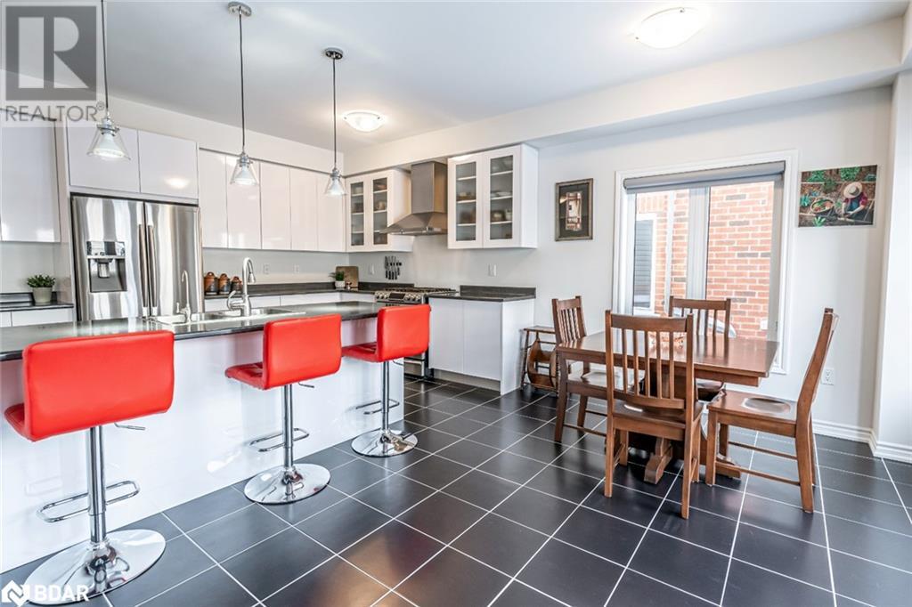 156 Gold Park Gate, Angus, Ontario  L0M 1B4 - Photo 5 - 40694158