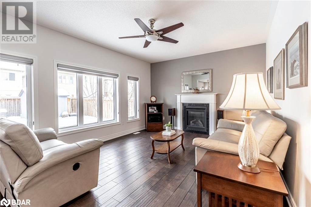156 Gold Park Gate, Angus, Ontario  L0M 1B4 - Photo 8 - 40694158
