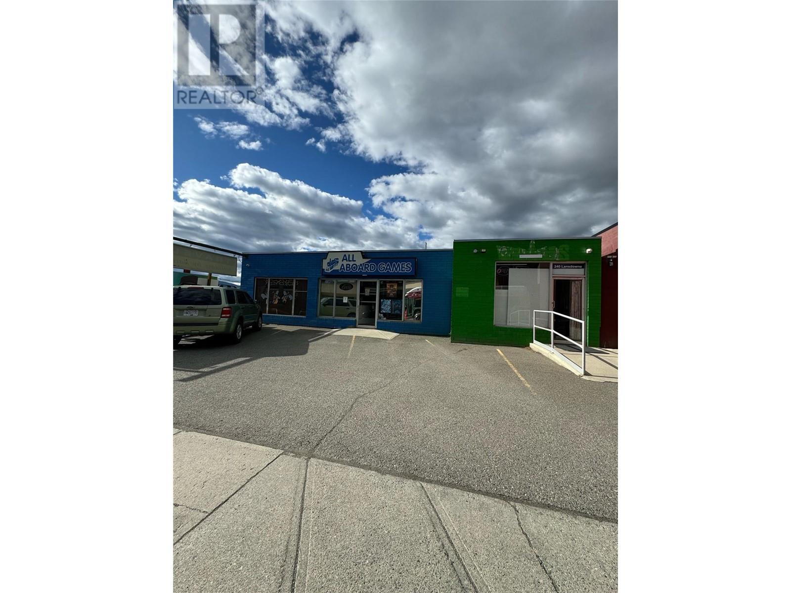 240 / 238 Lansdowne Street Street, Kamloops, British Columbia  V2C 1X7 - Photo 4 - 10333813