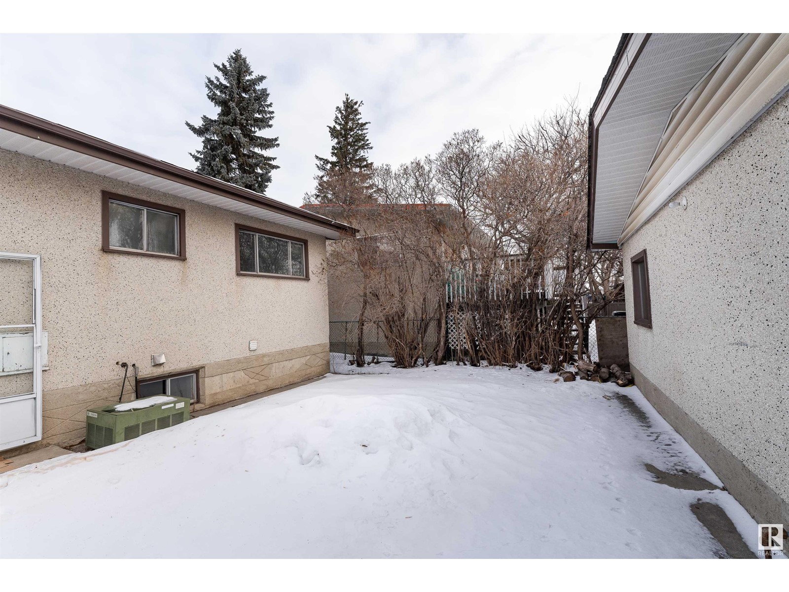 8103 132 Av Nw, Edmonton, Alberta  T5C 2B3 - Photo 38 - E4419686