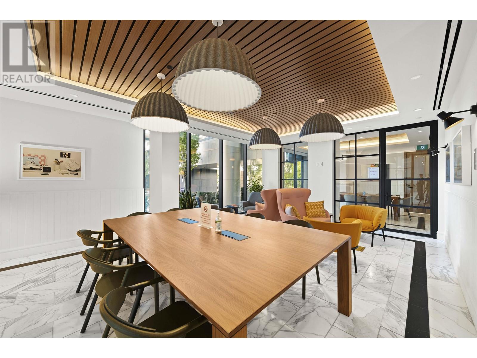 Listing Picture 33 of 39 : 906 6855 PEARSON WAY, Richmond / 烈治文 - 魯藝地產 Yvonne Lu Group - MLS Medallion Club Member