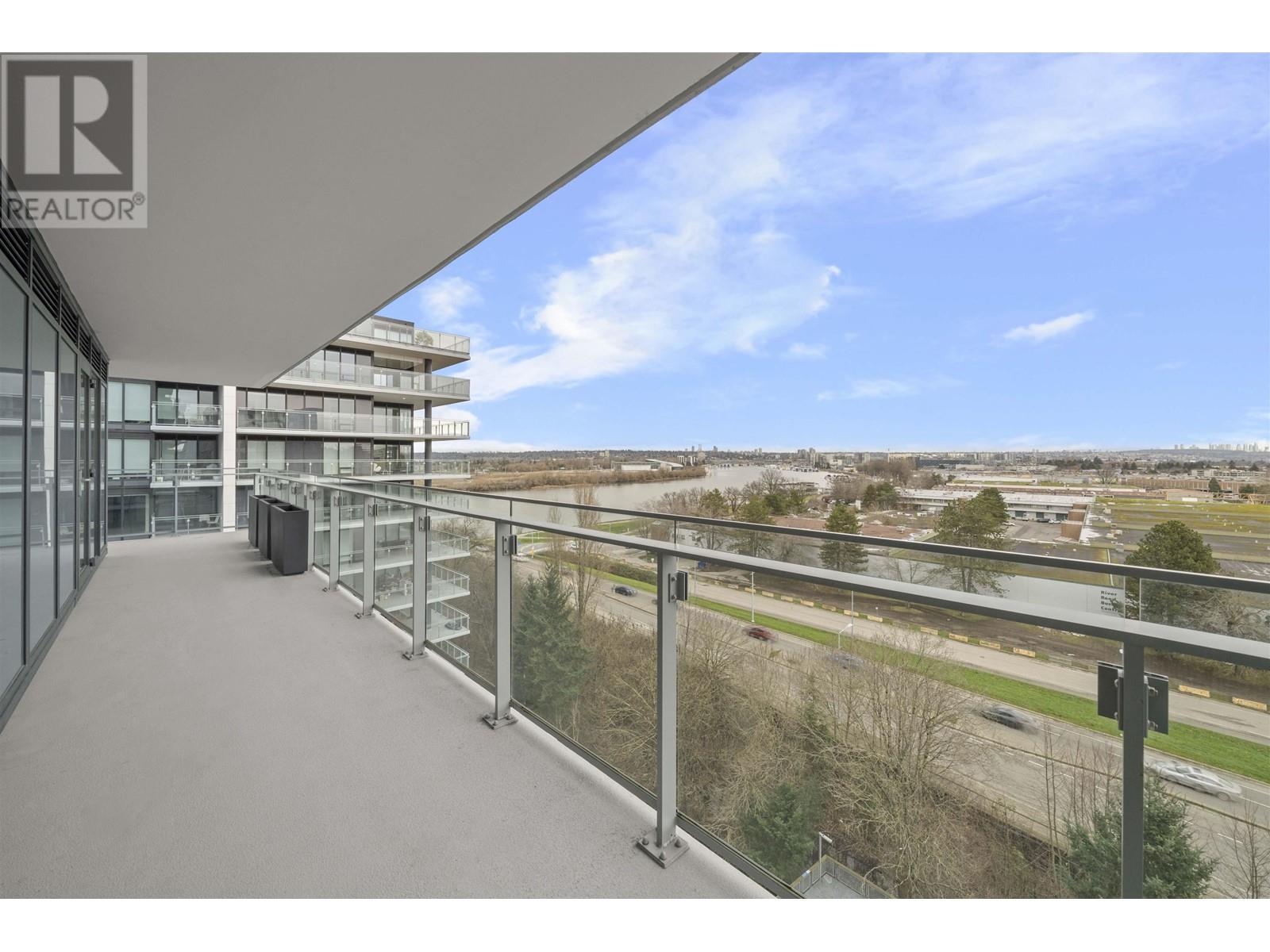 Listing Picture 24 of 39 : 906 6855 PEARSON WAY, Richmond / 烈治文 - 魯藝地產 Yvonne Lu Group - MLS Medallion Club Member