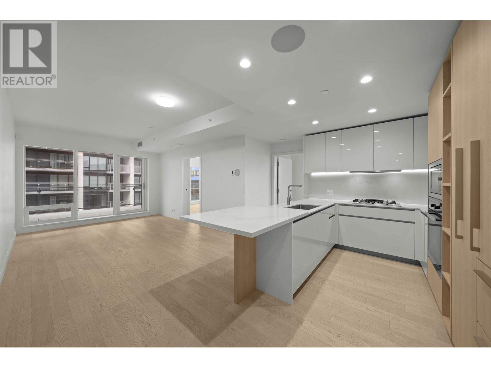 Listing Picture 4 of 39 : 906 6855 PEARSON WAY, Richmond / 烈治文 - 魯藝地產 Yvonne Lu Group - MLS Medallion Club Member