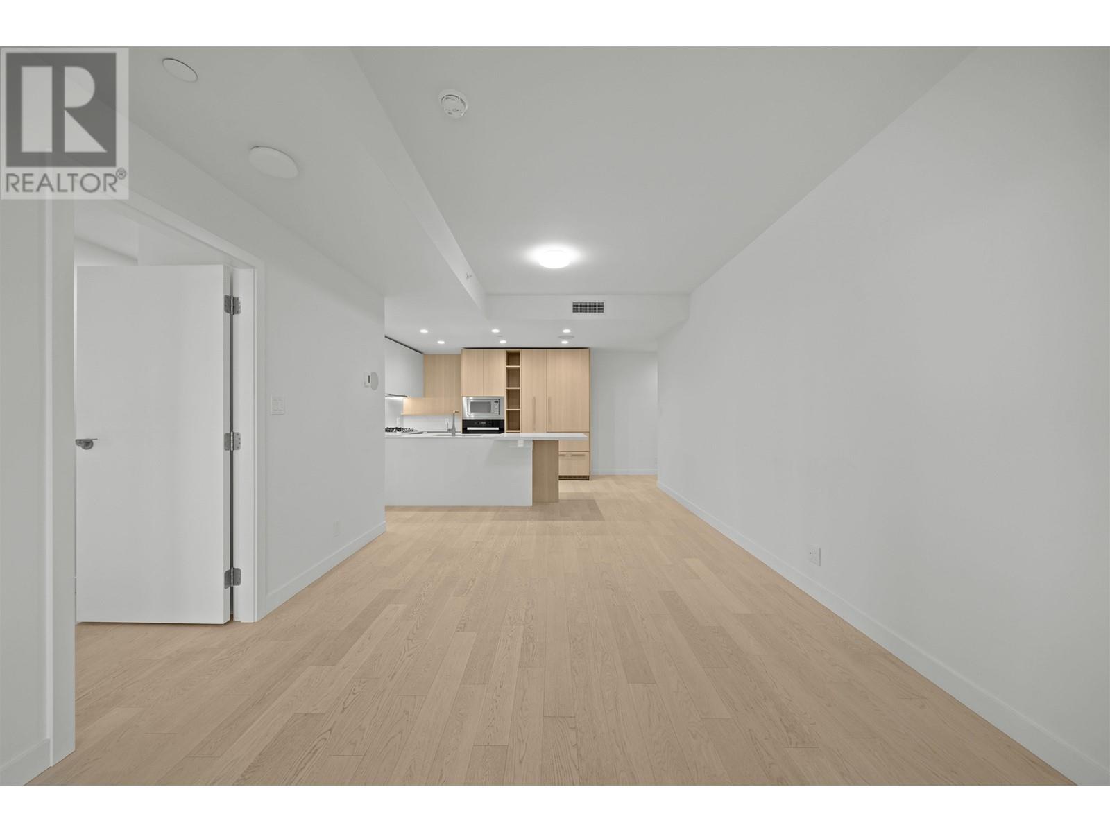 Listing Picture 6 of 39 : 906 6855 PEARSON WAY, Richmond / 烈治文 - 魯藝地產 Yvonne Lu Group - MLS Medallion Club Member