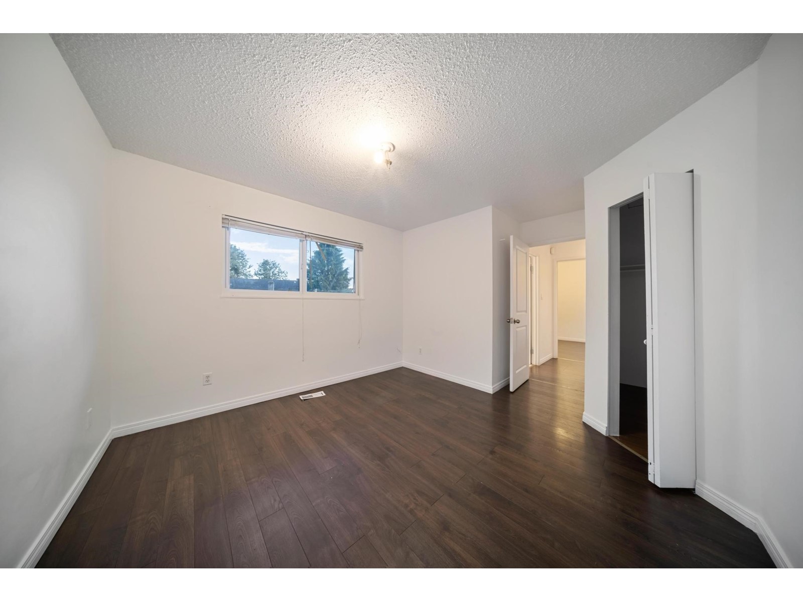 14860 89 Avenue, Surrey, British Columbia  V3R 7C4 - Photo 11 - R2961260