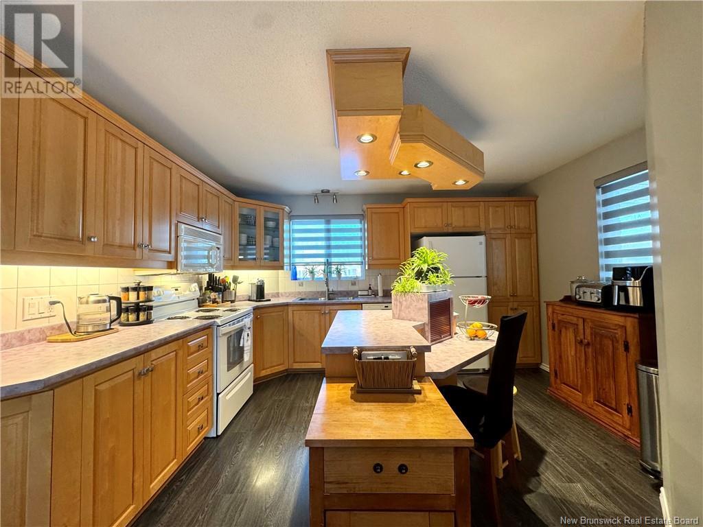Property at 280 Du Pouvoir Road image 4