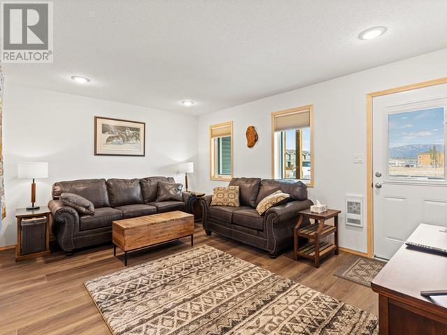 225-250 Olive May Way, Whitehorse, Yukon  Y1A 0V2 - Photo 7 - 16151