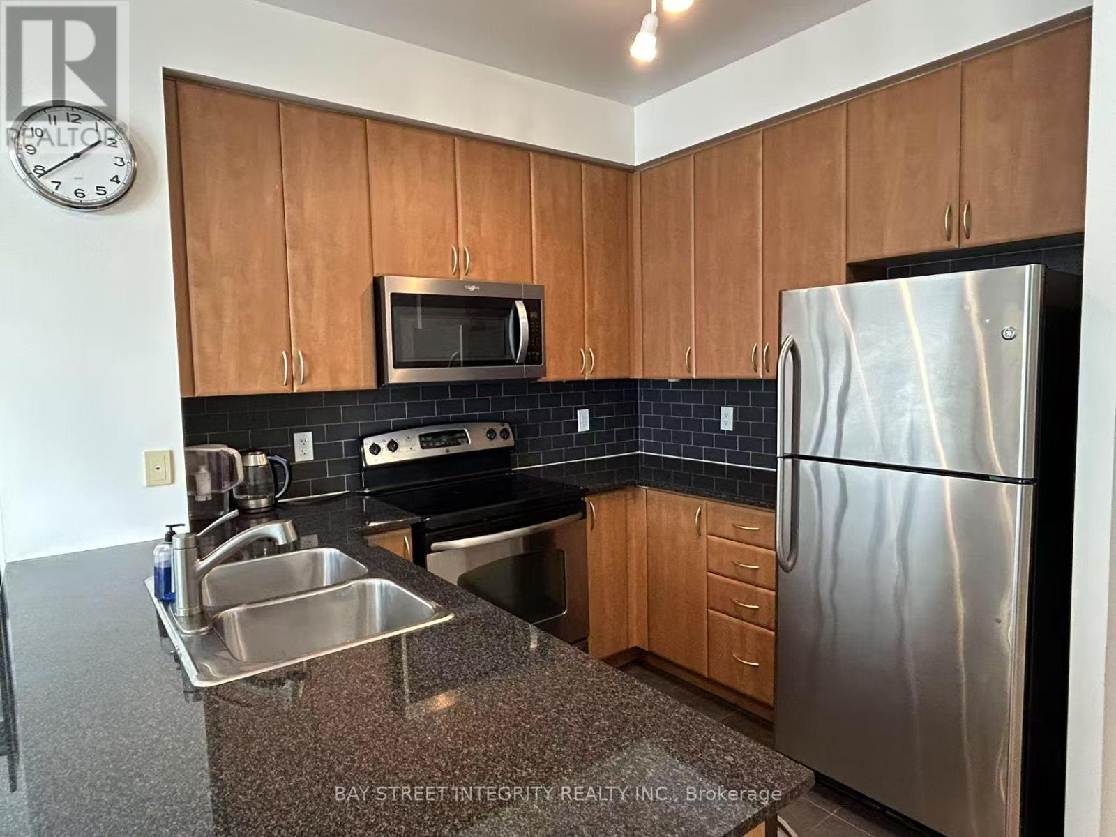 Property at 1211 - 225 WEBB DRIVE image 5