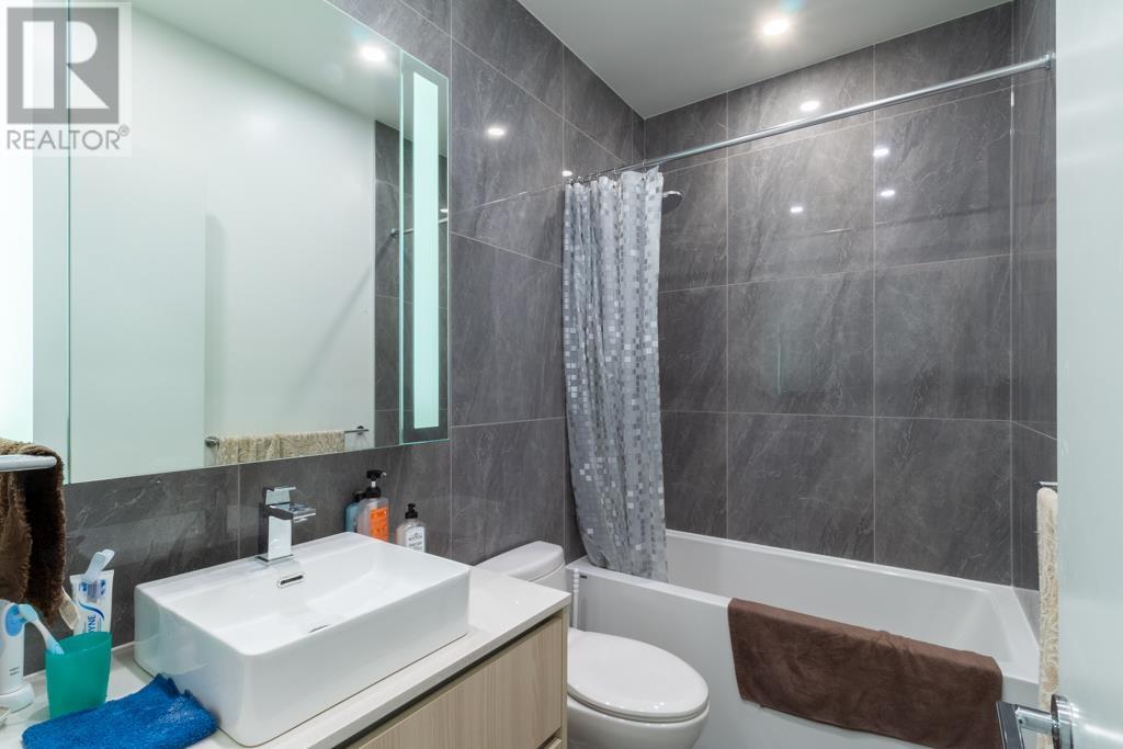 Listing Picture 3 of 22 : 2202 5311 GORING STREET, Burnaby / 本拿比 - 魯藝地產 Yvonne Lu Group - MLS Medallion Club Member