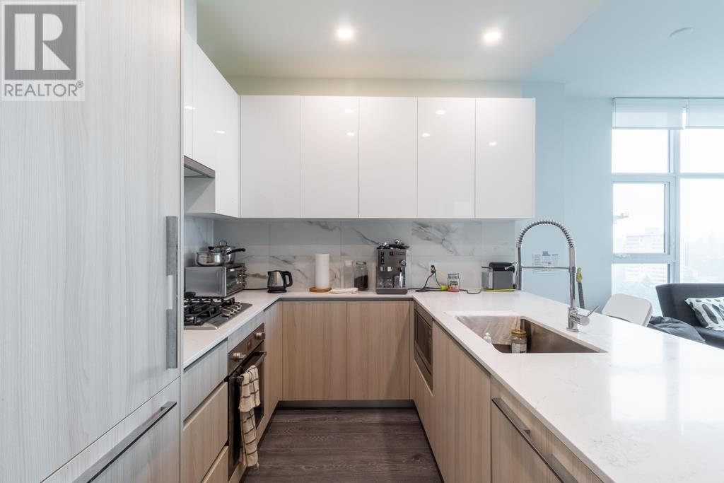 Listing Picture 7 of 22 : 2202 5311 GORING STREET, Burnaby / 本拿比 - 魯藝地產 Yvonne Lu Group - MLS Medallion Club Member