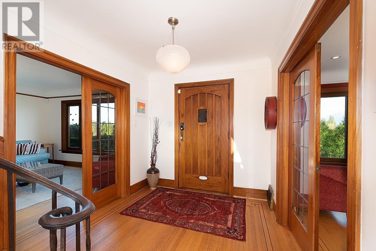 4086 W 8th Avenue, Vancouver, British Columbia  V6R 1Z6 - Photo 2 - R2961797