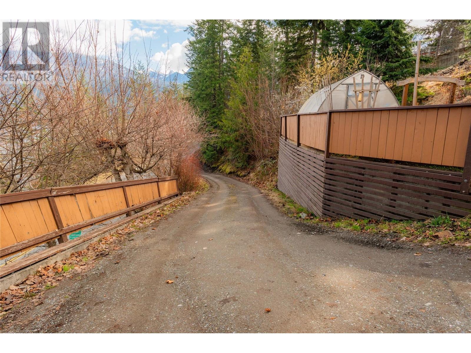 641 Front Street, Kaslo, British Columbia V0G 1M0 - Photo 9 - 10329582