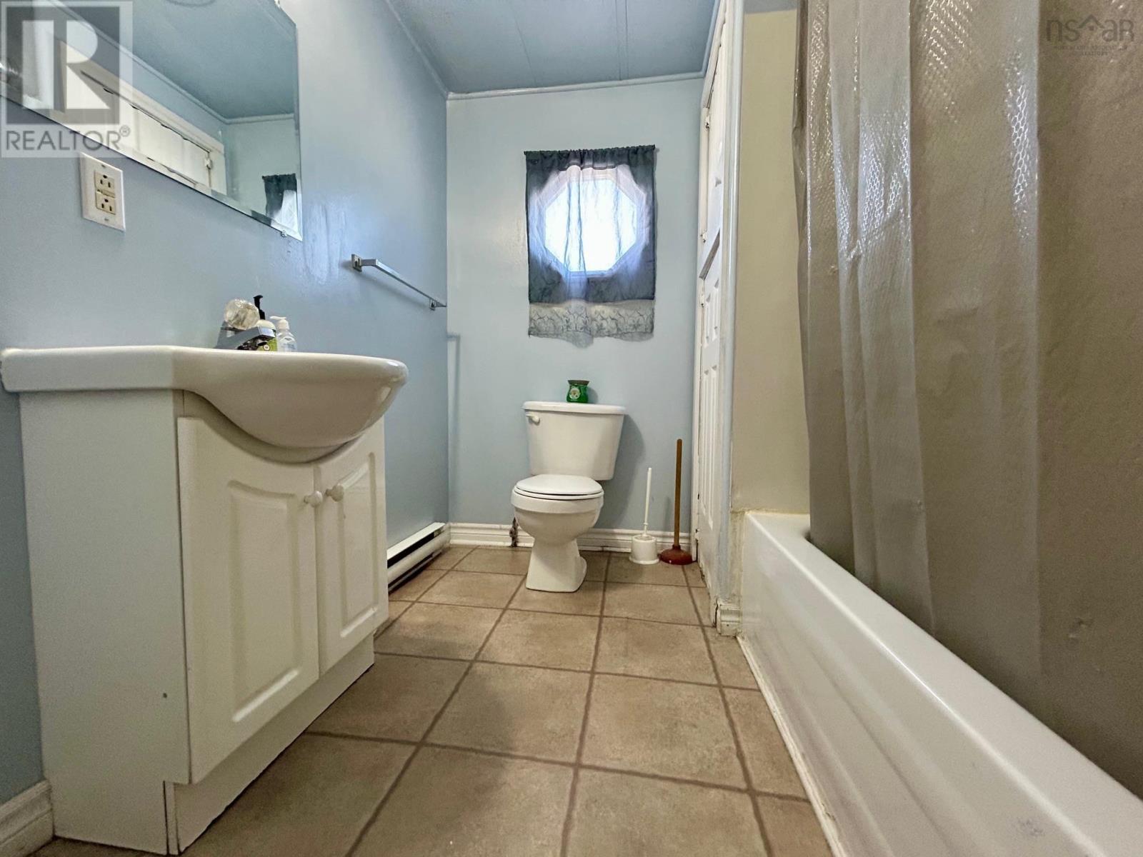 16 Liberty Lane, Lower South River, Nova Scotia  B2G 0E7 - Photo 10 - 202501957