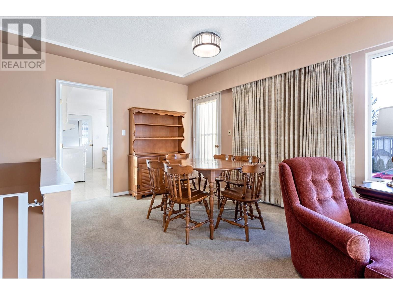 711 Poirier Street, Coquitlam, British Columbia  V3J 6B5 - Photo 10 - R2960555