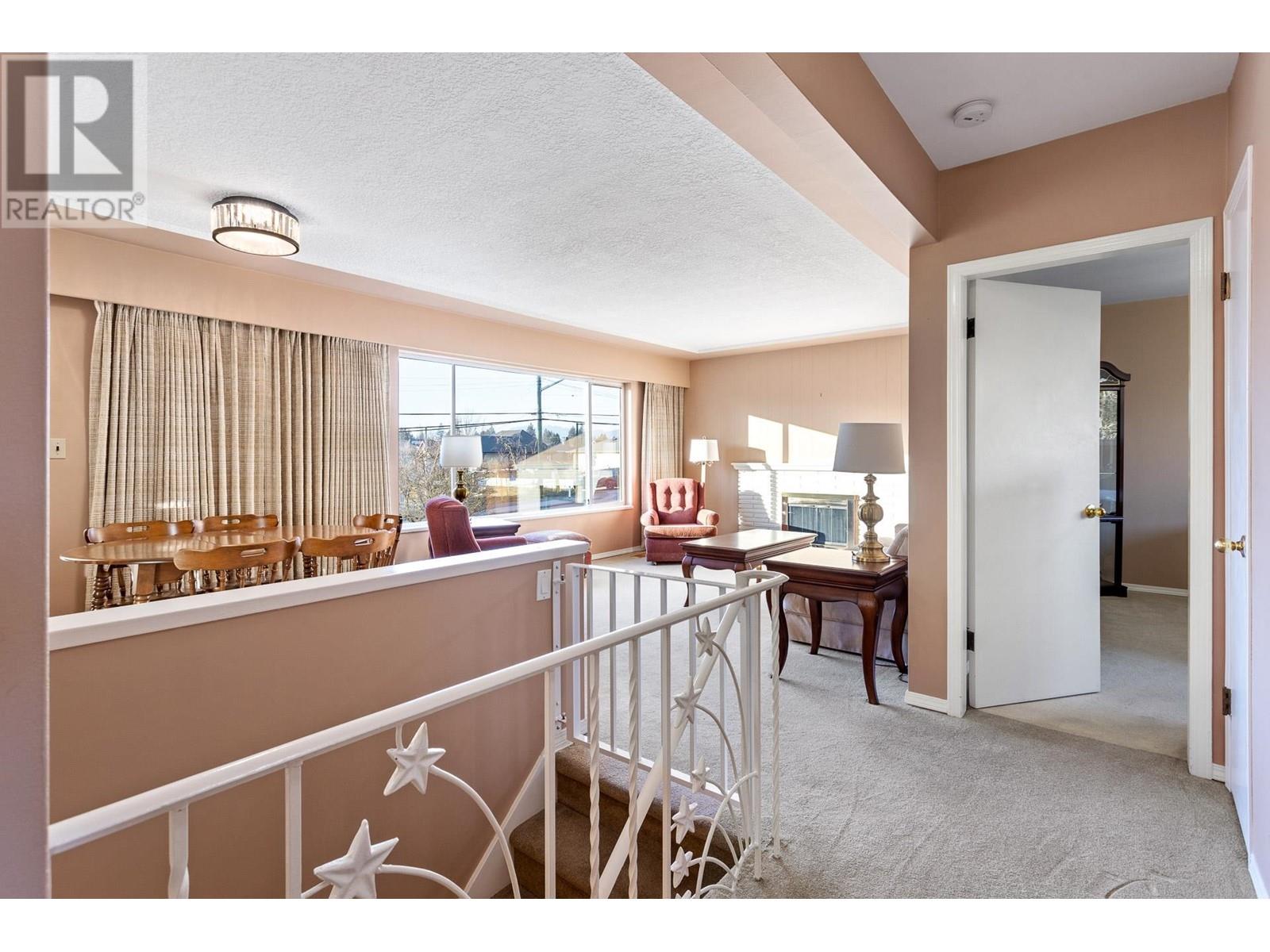 711 Poirier Street, Coquitlam, British Columbia  V3J 6B5 - Photo 12 - R2960555