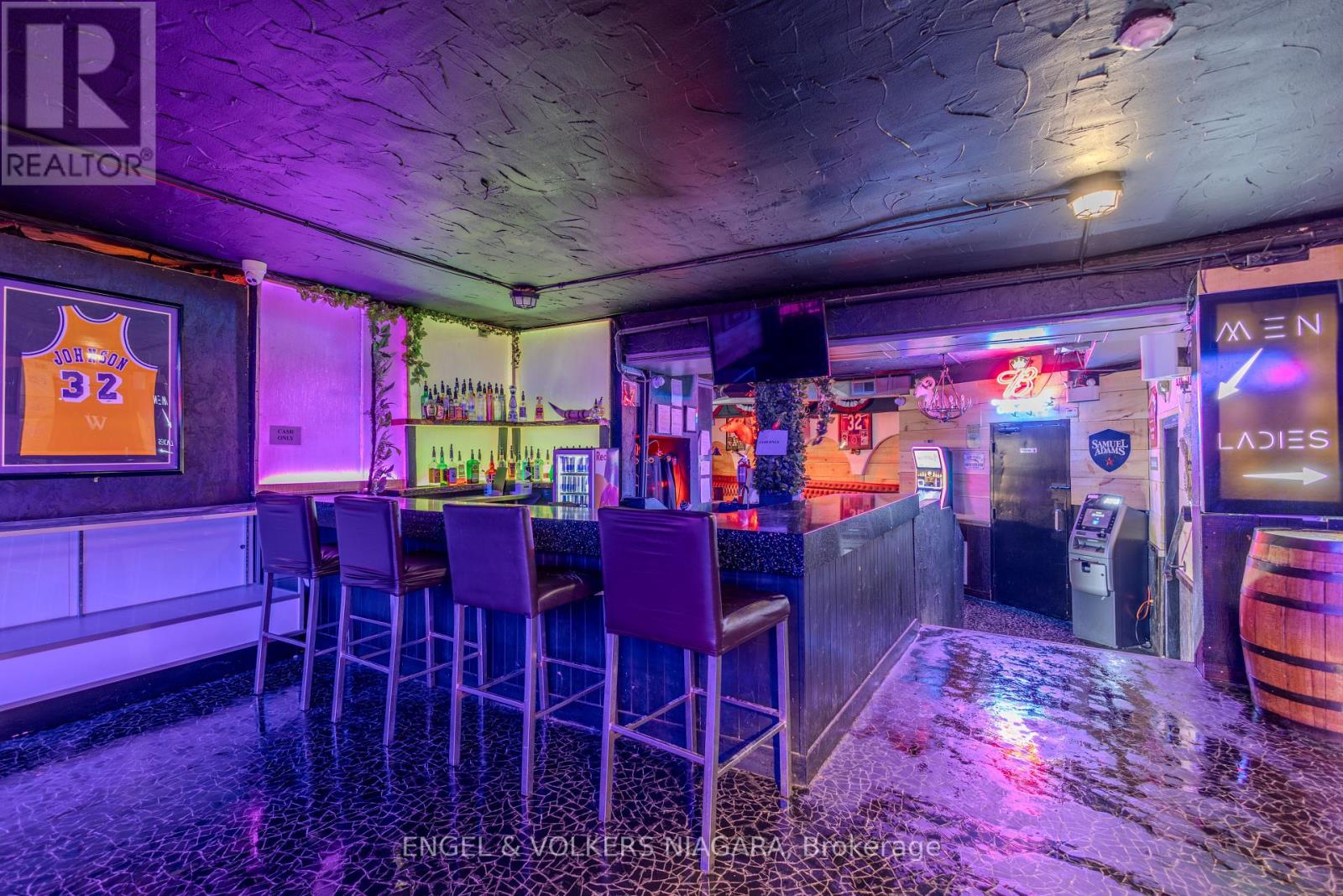 5355 Ferry Street, Niagara Falls, Ontario  L2G 1R8 - Photo 10 - X11947613