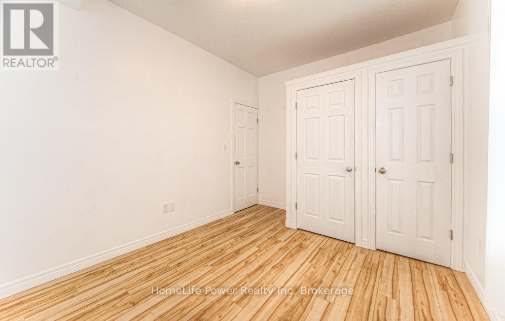 67 Wellington Street N, Kitchener, Ontario  N2H 5J5 - Photo 15 - X11947597