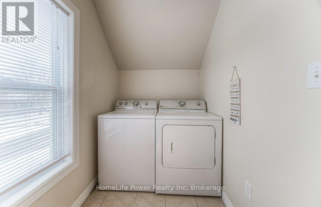 67 Wellington Street N, Kitchener, Ontario  N2H 5J5 - Photo 19 - X11947597
