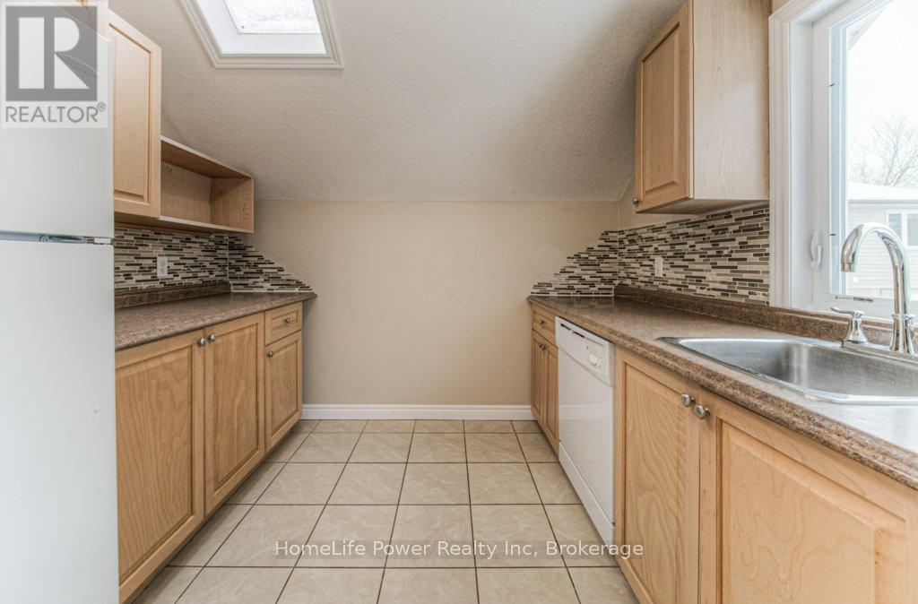67 Wellington Street N, Kitchener, Ontario  N2H 5J5 - Photo 24 - X11947597