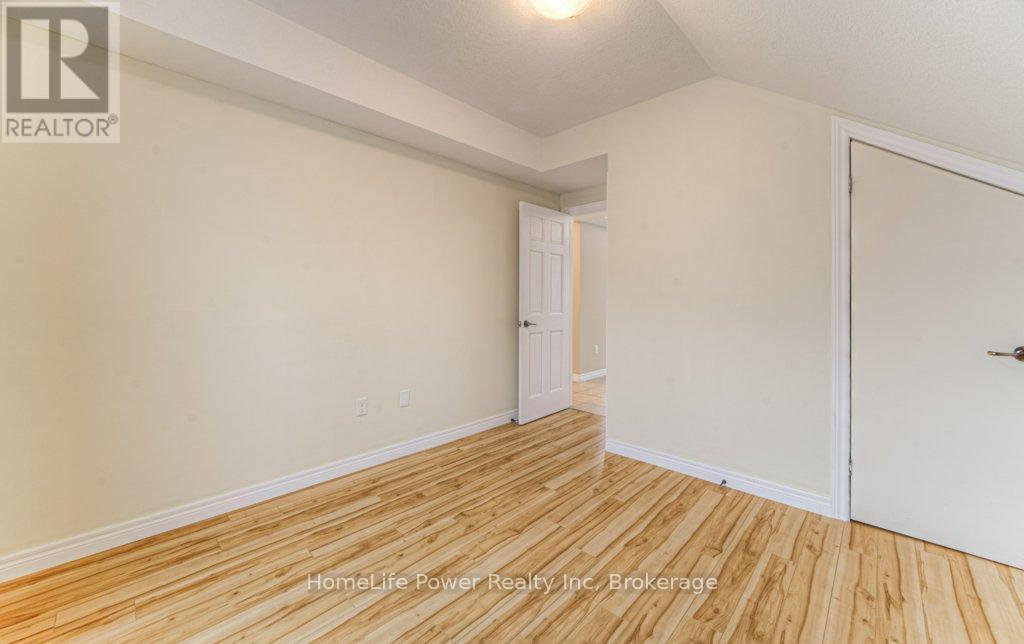67 Wellington Street N, Kitchener, Ontario  N2H 5J5 - Photo 27 - X11947597