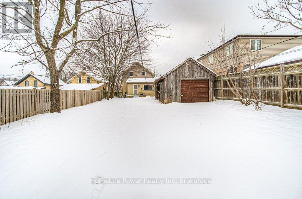 67 Wellington Street N, Kitchener, Ontario  N2H 5J5 - Photo 35 - X11947597