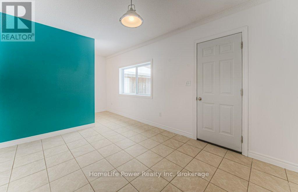 67 Wellington Street N, Kitchener, Ontario  N2H 5J5 - Photo 6 - X11947597