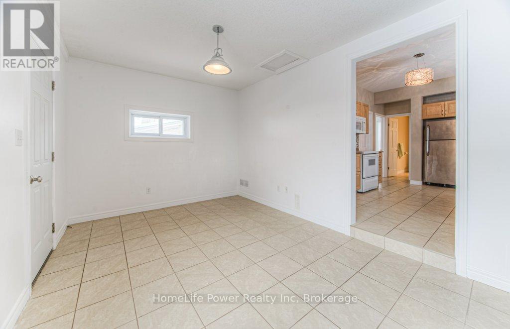 67 Wellington Street N, Kitchener, Ontario  N2H 5J5 - Photo 7 - X11947597