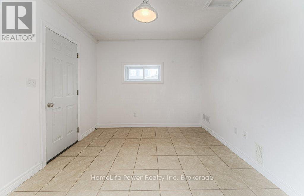 67 Wellington Street N, Kitchener, Ontario  N2H 5J5 - Photo 8 - X11947597
