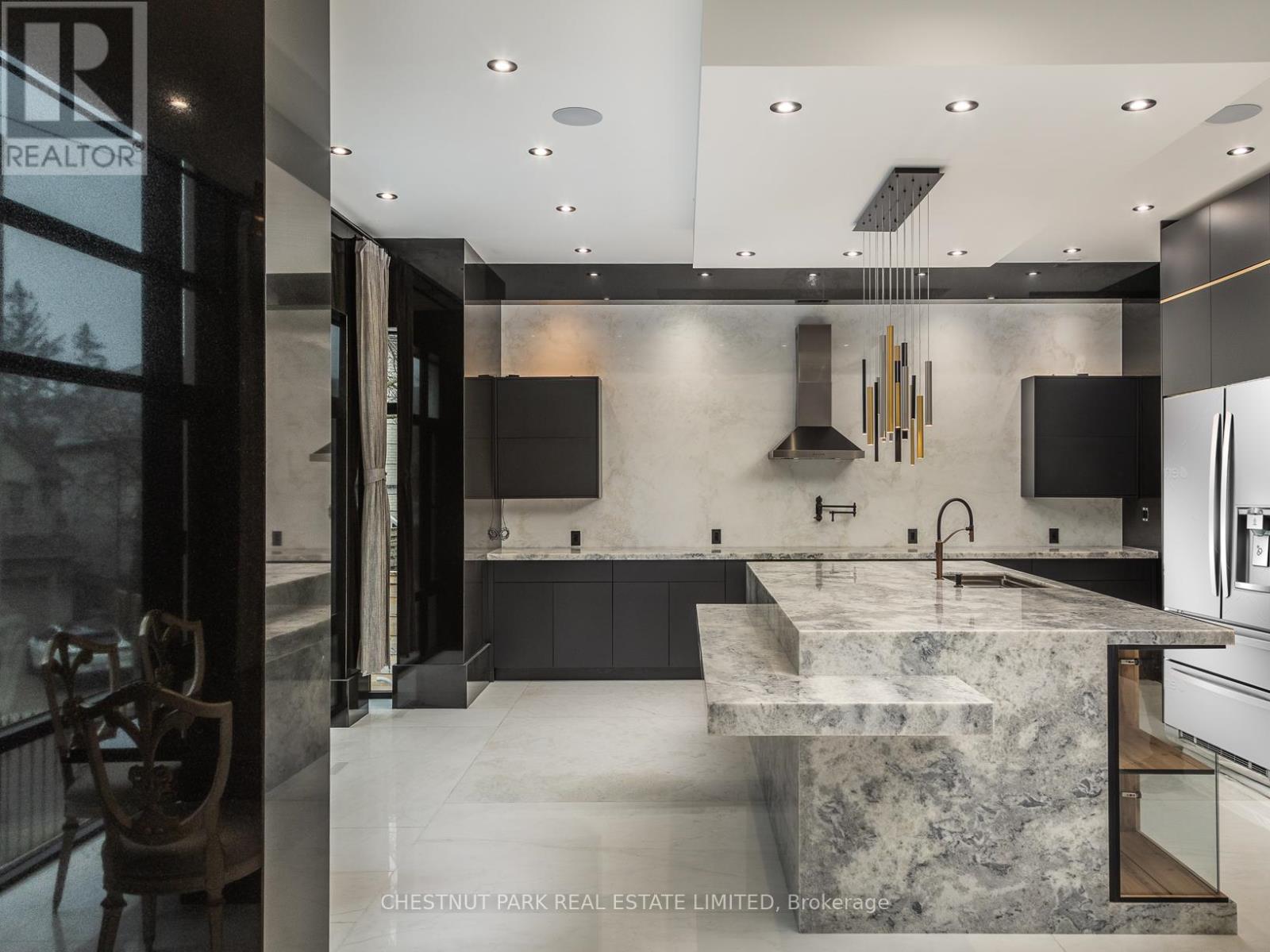 505 Russell Hill Road, Toronto, Ontario  M5P 2T1 - Photo 8 - C11947624