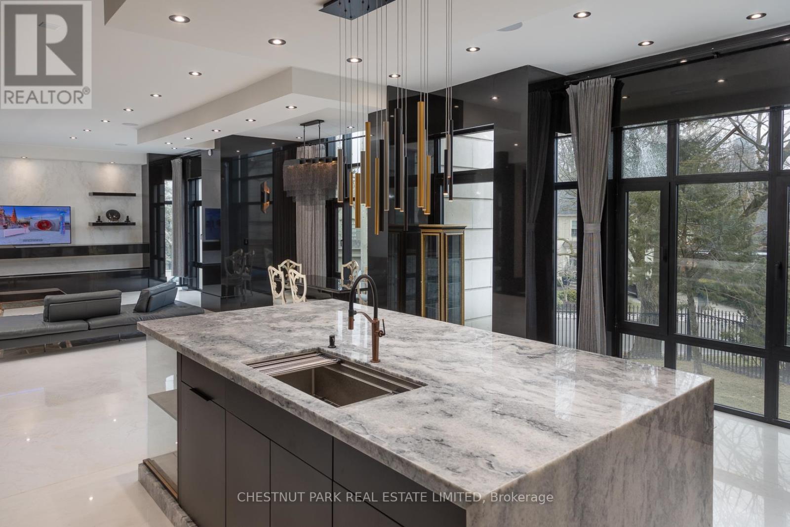 505 Russell Hill Road, Toronto, Ontario  M5P 2T1 - Photo 9 - C11947624