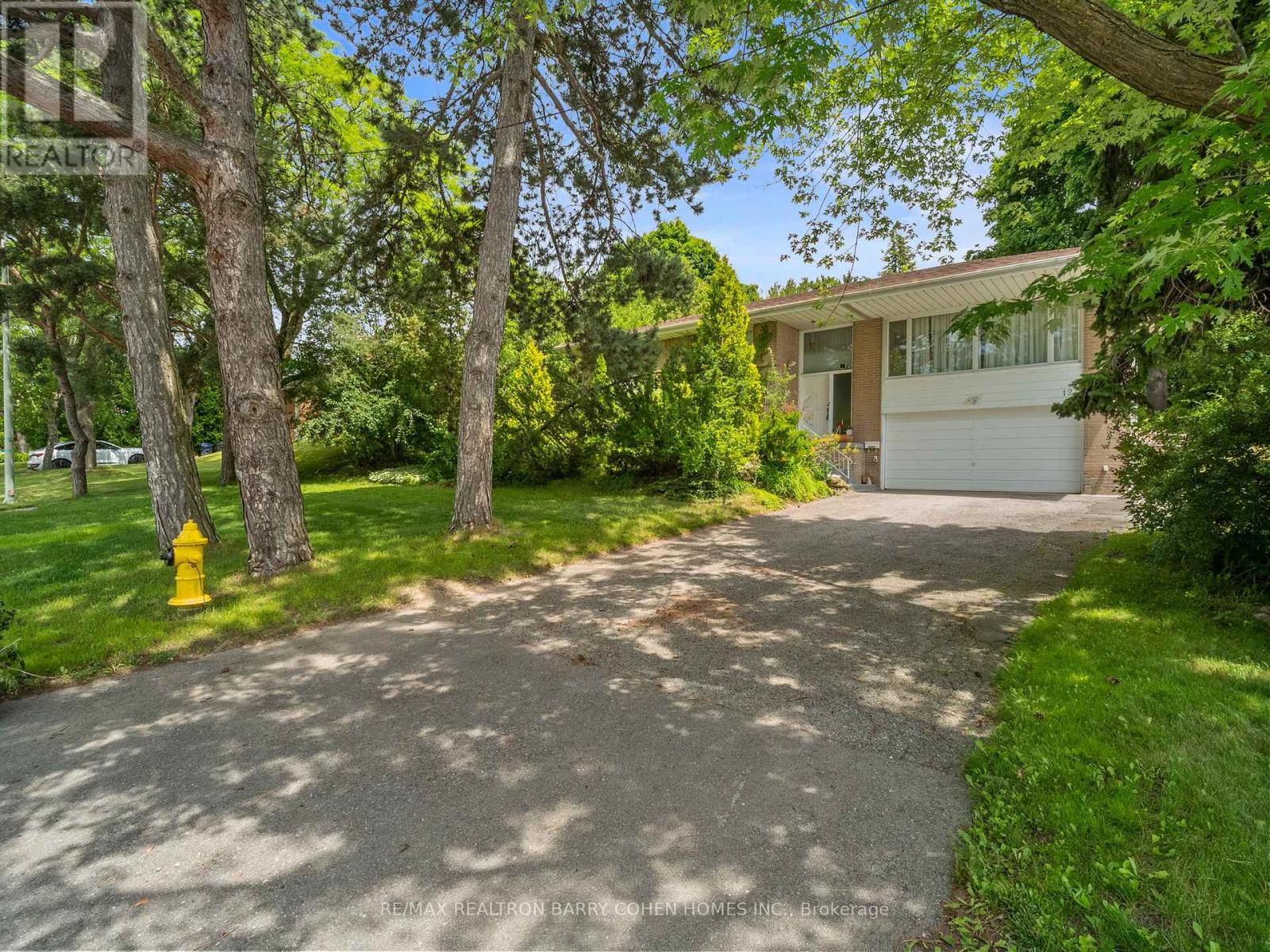 Property at 120 LAURENTIDE DRIVE image 1