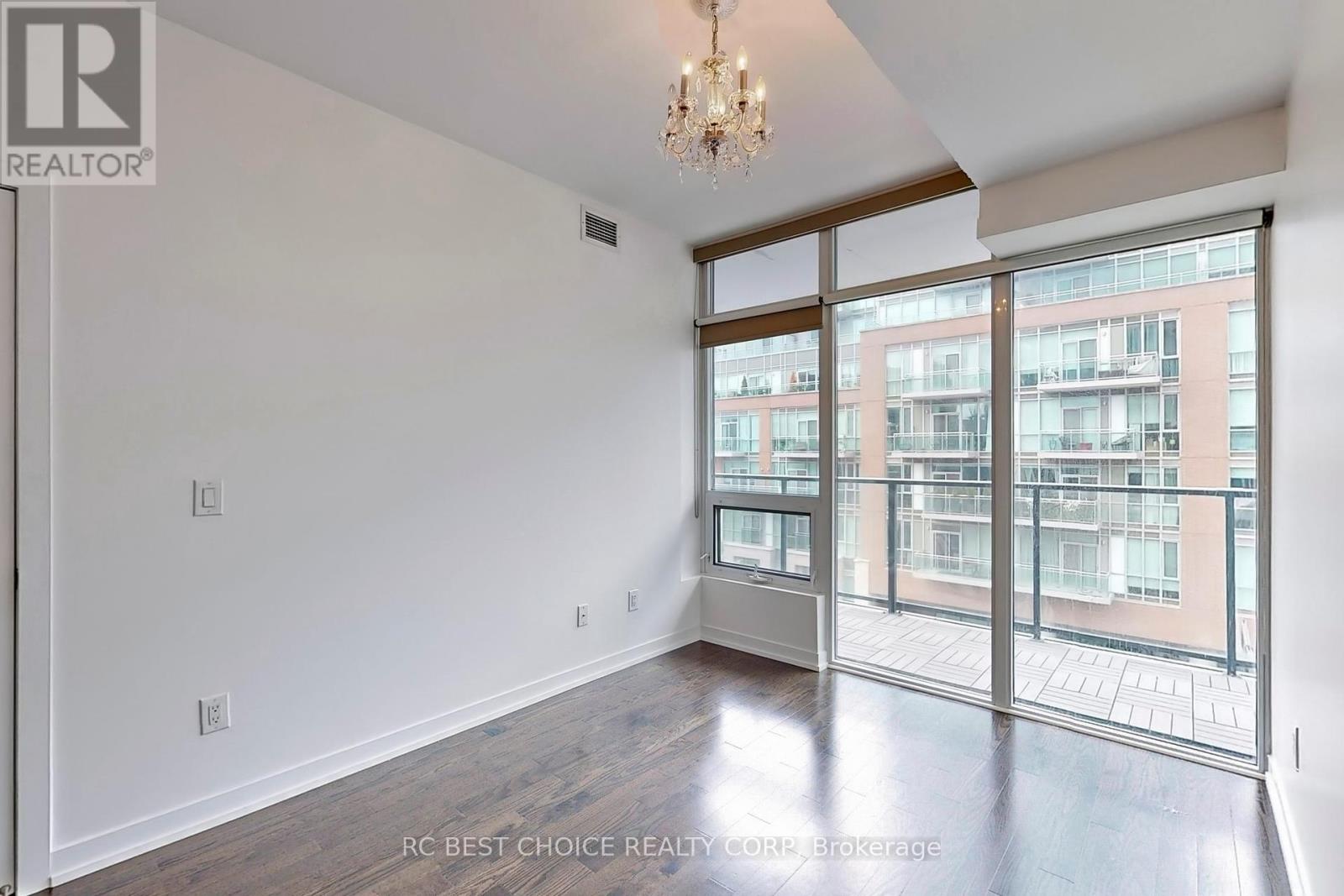 411 - 105 George Street, Toronto, Ontario  M5A 0L4 - Photo 17 - C11947675