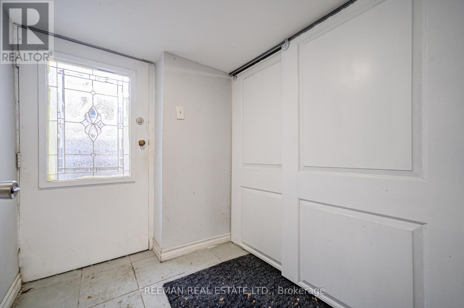 164 Christie Street, Toronto, Ontario  M6G 3B4 - Photo 23 - W11947595