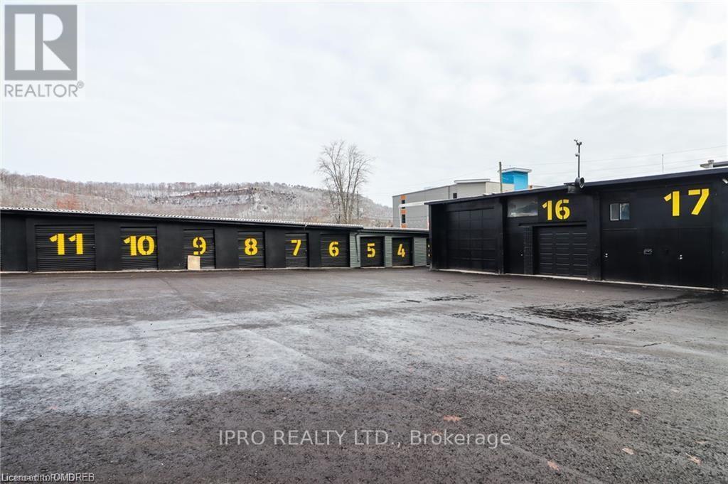 Storage - 60 Head Street, Hamilton, Ontario  L9H 3H7 - Photo 4 - X10403609