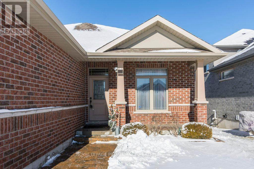 24 Kempton Avenue, Belleville, Ontario  K8N 4Z5 - Photo 2 - X11947683