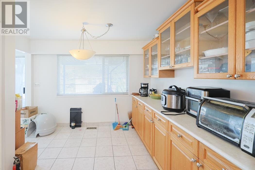 Listing Picture 11 of 25 : 1491 E 41ST AVENUE, Vancouver / 溫哥華 - 魯藝地產 Yvonne Lu Group - MLS Medallion Club Member